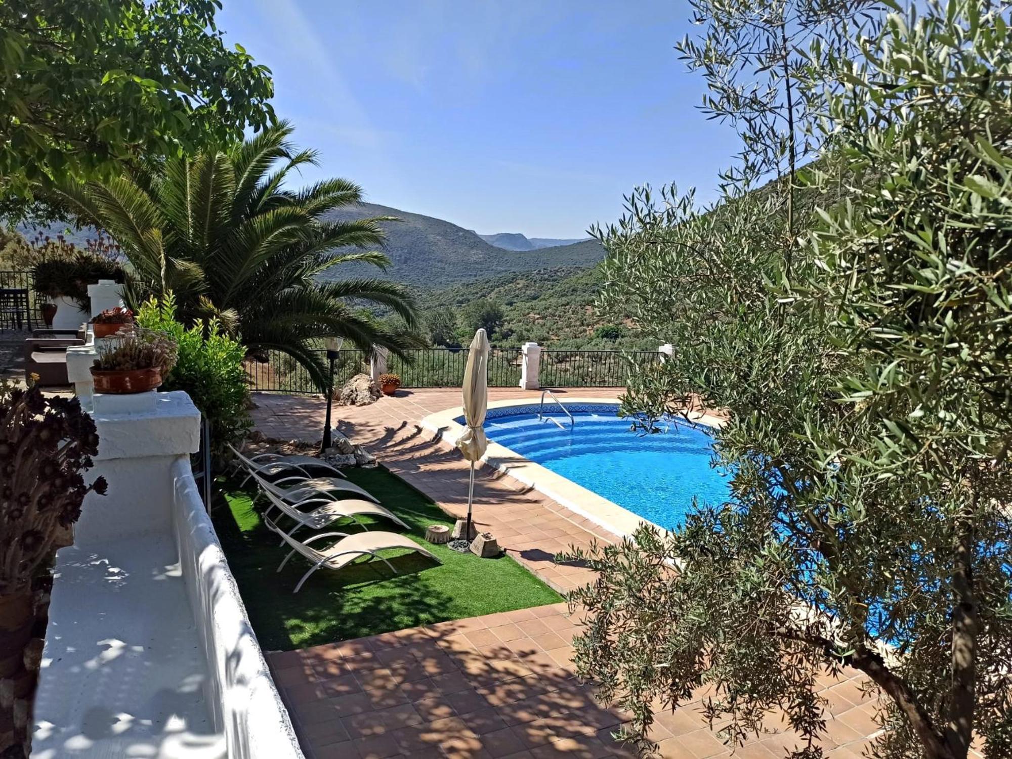 Cortijo Entresierras Villa